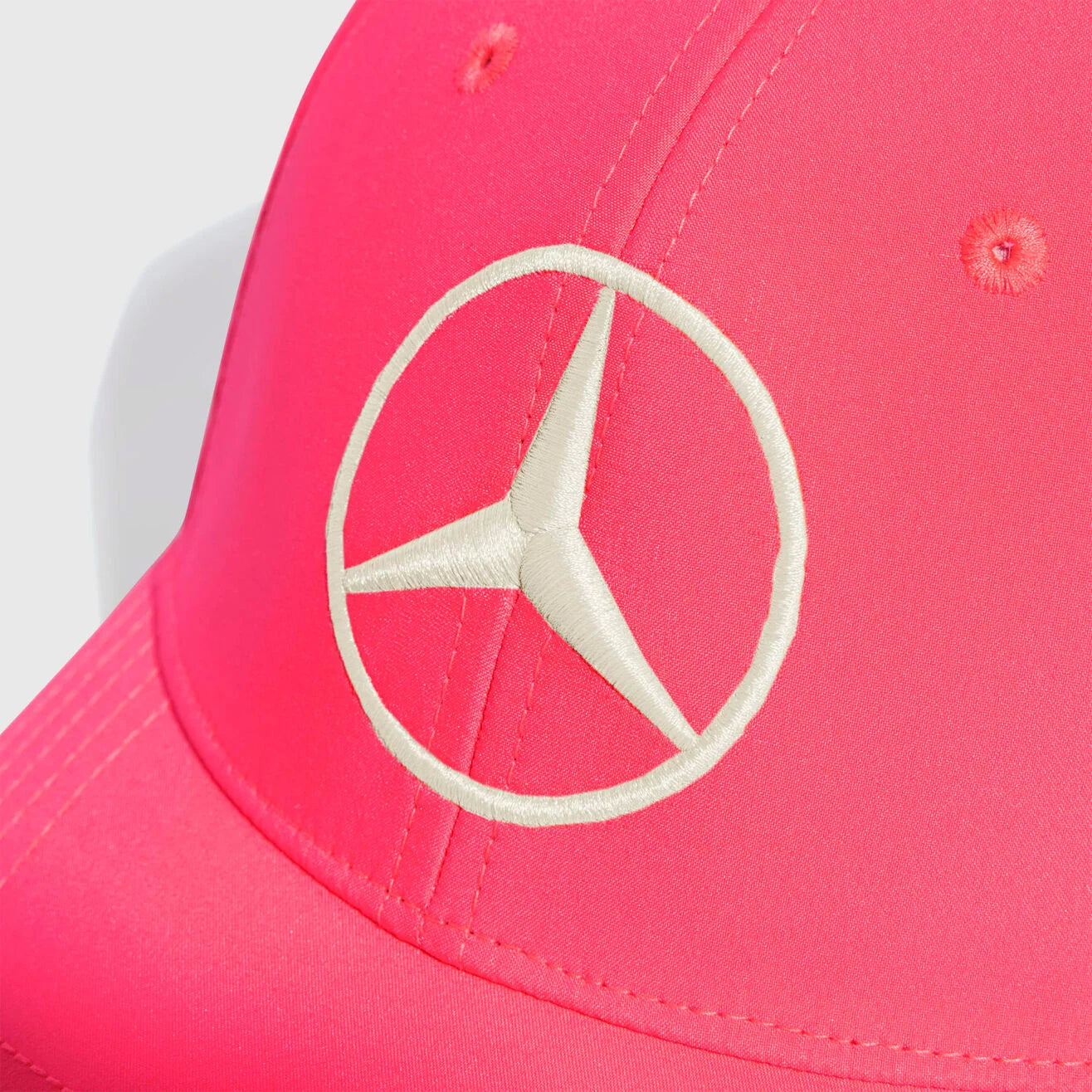 MERCEDES - AMG PETRONAS FORMULA ONE TEAM SUMMER PACK DRIVER CAP